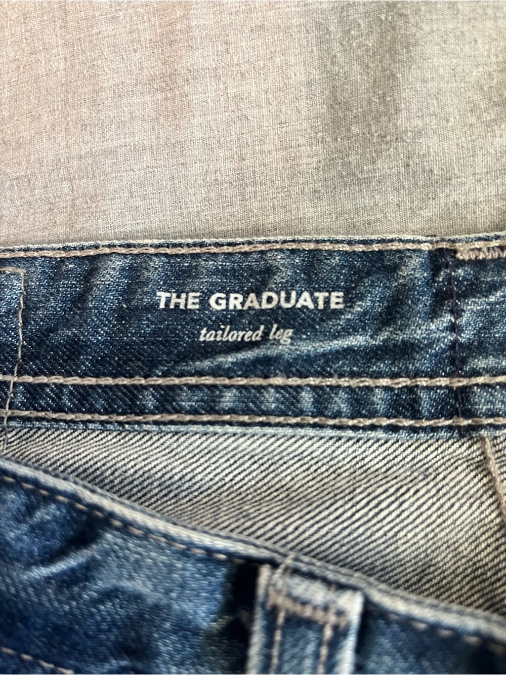 Men's AG ‘The Graduate’ tailored leg jeans. 31x32. Worn once. Paid $200. - Picture 8 of 12